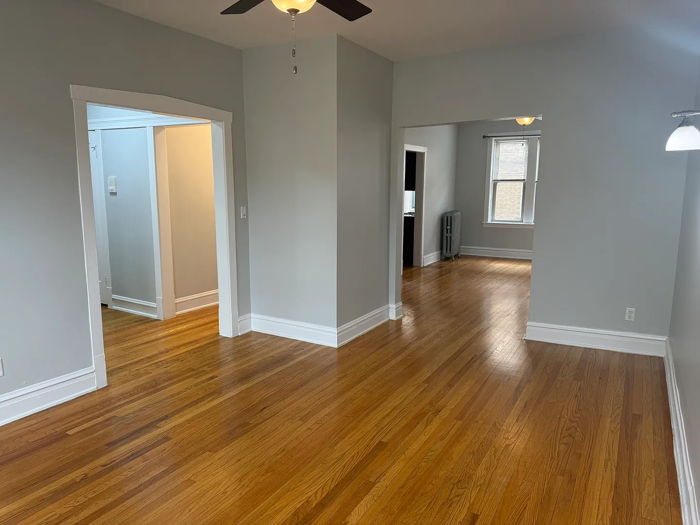 1 bed, 960 sqft, $1,750 — Photo 3