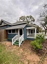 210 E Phillips St — Photo 10