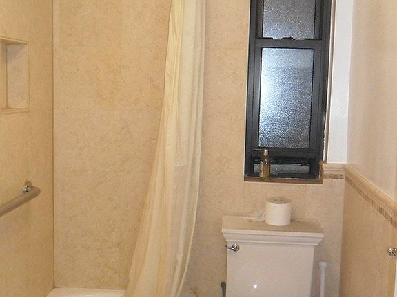 5th image of 177 E 77th St APT 1E