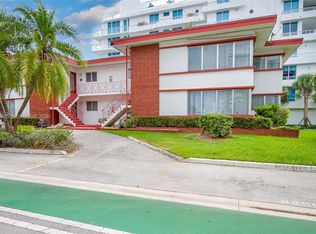 10081 W Bay Harbor Dr APT 4, Bay Harbor Islands, FL 33154