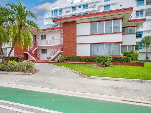 10081 W Bay Harbor Dr APT 4, Bay Harbor Islands, FL 33154