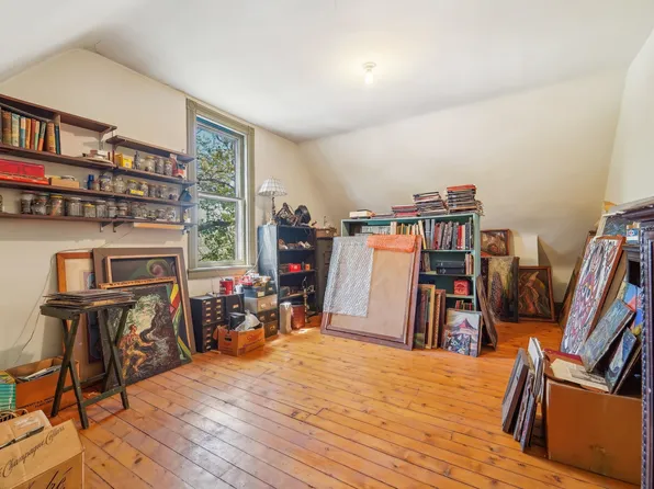 74 Sherman Place image 33 of 50