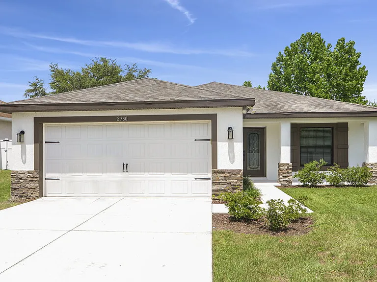 2760 Athens Dr — Photo 1