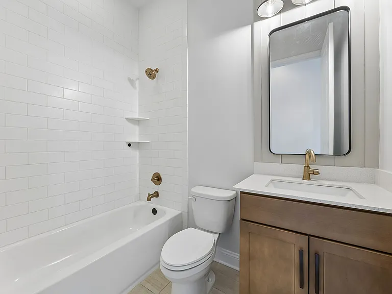 351 Sawgrass Dr — Photo 31