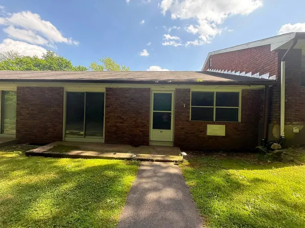 Eastbrook Apartments, 161 E Main St #E2f38bd68, Vernon Rockville, CT 06066