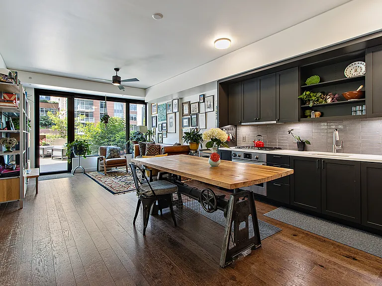 1750 Wewatta St #427 — Photo 1