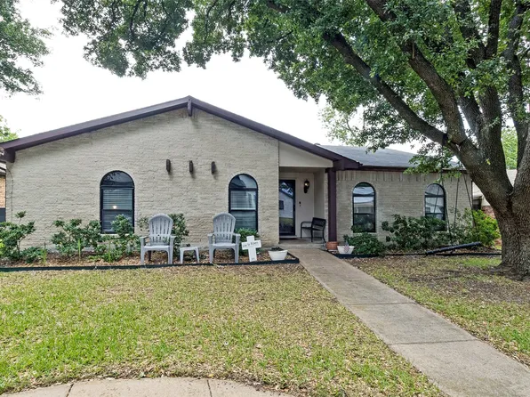 10826 Wallbrook Dr, Dallas, TX 75238