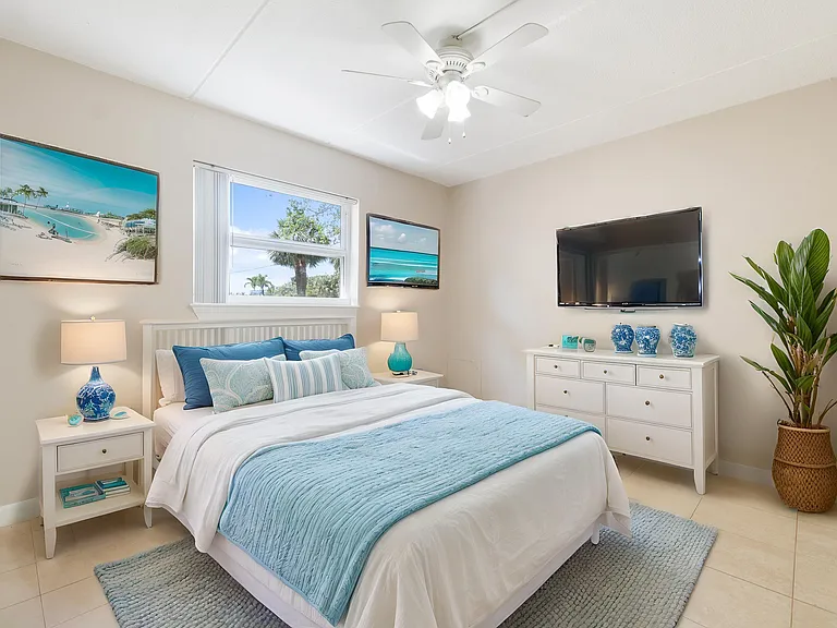 510 Prosperity Farms Rd #4B — Photo 20