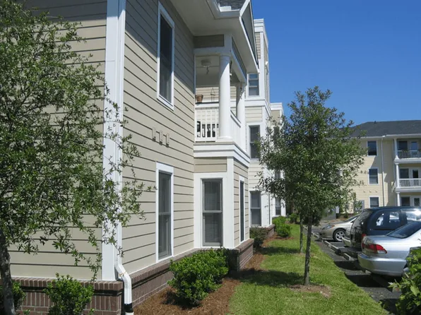 Kings Crossing, 723 King St, Charleston, SC 29403
