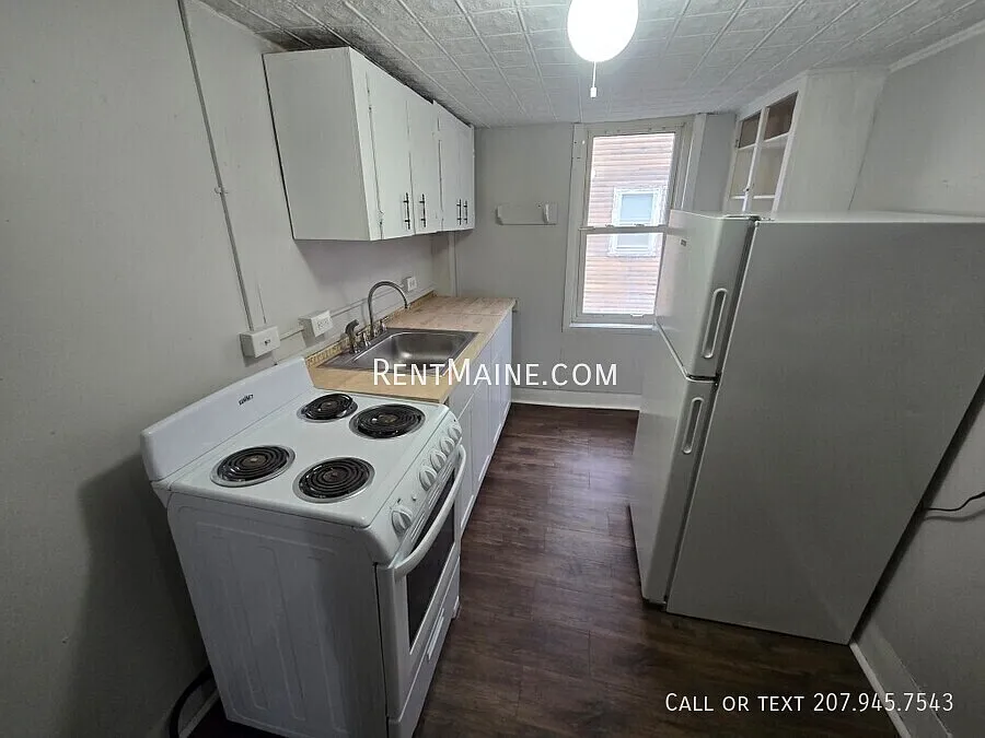 1 bed, $1,050 — Photo 3