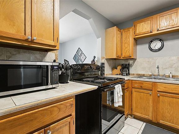 4th image of 5436 N Derbigny St