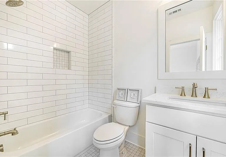538 Park Dr NE — Photo 46