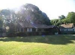 21 Market St, Port Jefferson Station, NY 11776