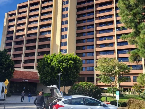 24055 Paseo Del Lago Unit 411, Laguna Woods, CA 92637