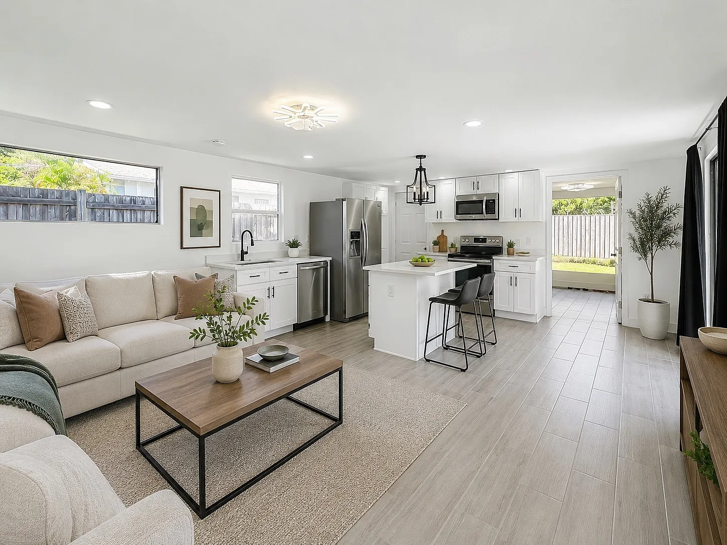 1 bed, 812 sqft, $1,700 — Photo 2