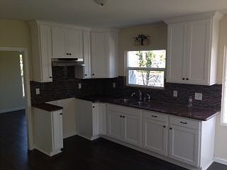 5th image of 10809 Lakewood Blvd