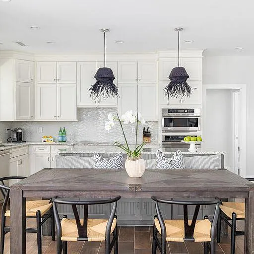 16 Jasper St #A — Photo 6