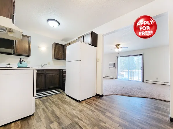 Park Apartments - 1015, 1015 12th St NE #5, Jamestown, ND 58401