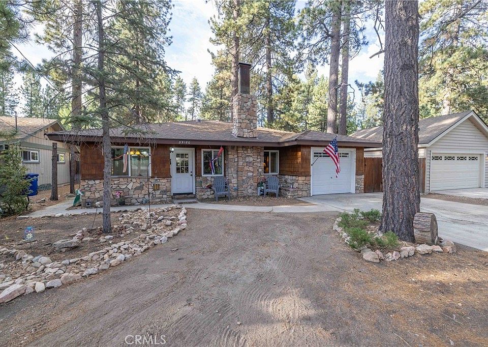 1st image of 39180 Peak Ln