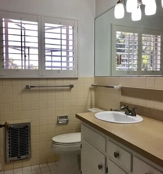 5249 1/2 Village Grn — Photo 10
