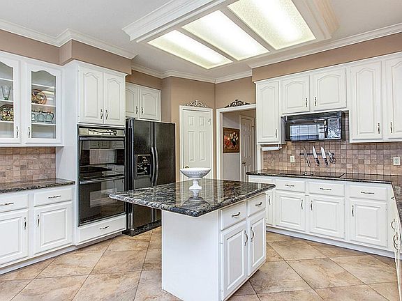 2nd image of 11910 Mighty Redwood Dr