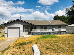 4200 Doyle Ln, Lancaster, TX 75134