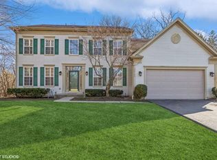 34165 N Wooded Glen Dr, Grayslake, IL
