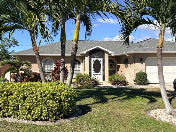 4040 Country Club Blvd, Cape Coral, FL 33904