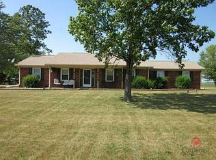 6104 E Blue Ridge Rd, Shelbyville, IN 46176