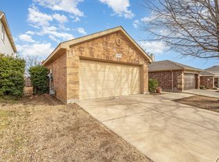 3105 Spotted Owl Dr, Fort Worth, TX 76244