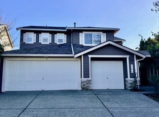 24019 SE 11th Pl, Sammamish, WA 98075