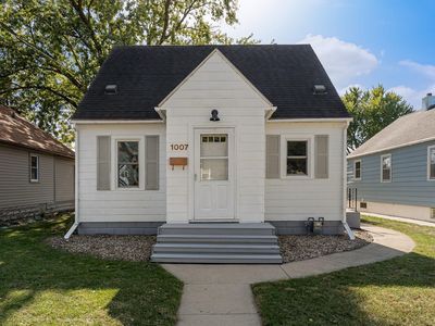 1007 11th Ave SW, Austin, MN, 55912
