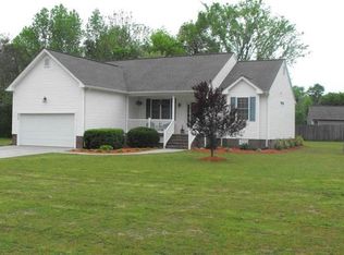 8566 Little England Rd, Hayes, VA 23072