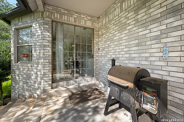 109 Trailcrest St — Photo 45