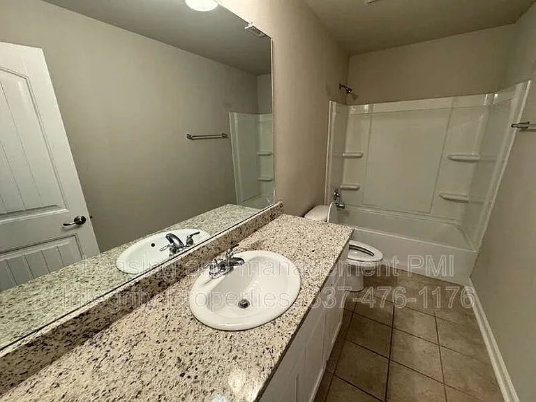 3202 Haven Lake Dr — Photo 14