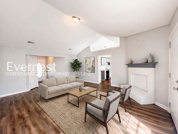 5th image of 5370 Woodchase Dr