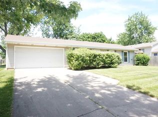 6029 Thornwood Ct, Fort Wayne, IN 46835