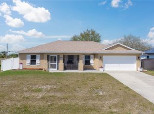 2206 NW 18th Pl, Cape Coral, FL 33993