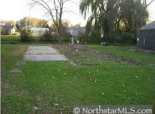 22 Park Dr NW, Eyota, MN 55934