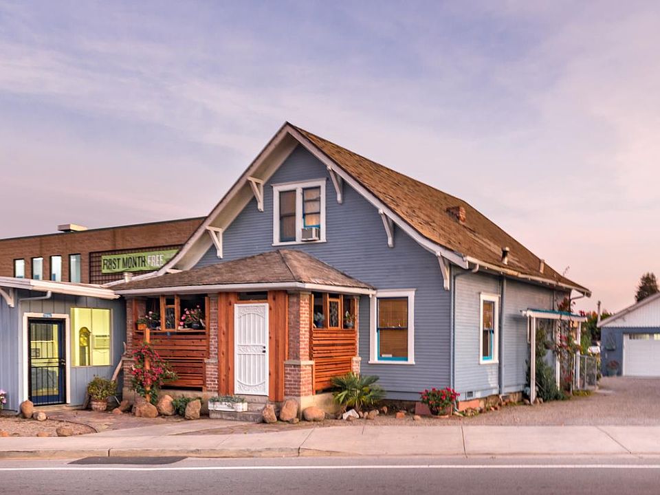 1st image of 2896 Soquel Ave