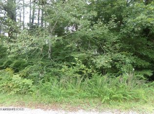 5018 Beaver Rd, Crossville, TN 38572