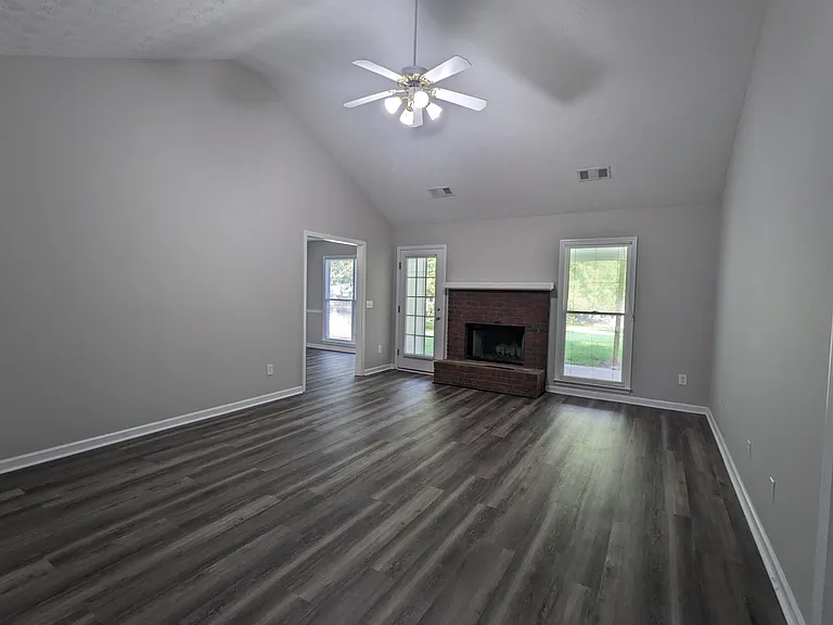 7304 Midland Chase Loop — Photo 2