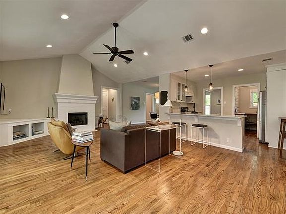 5th image of 6107 Shoalwood Ave