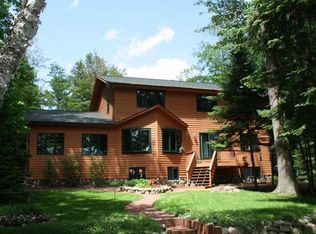 6207 Cloverleaf Ln, Eagle River, WI 54521