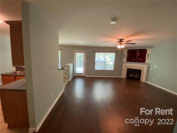 5th image of 9308 Clifton Meadow Dr