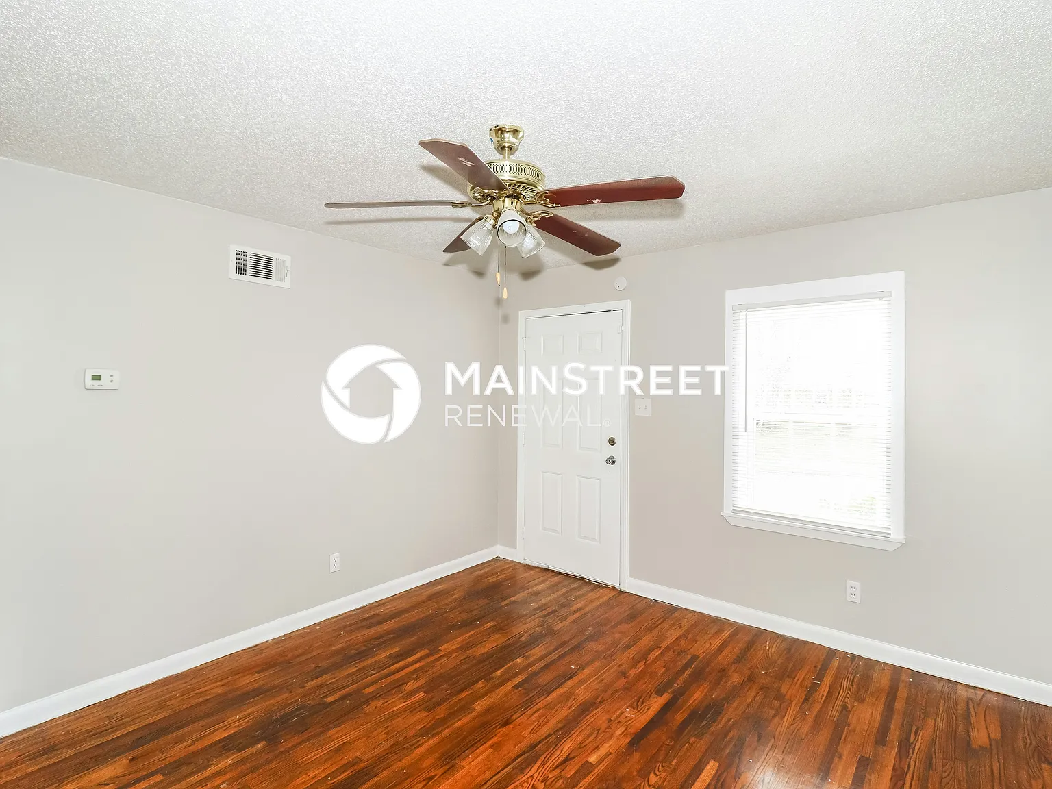 2184 Cassie Ave — Photo 4