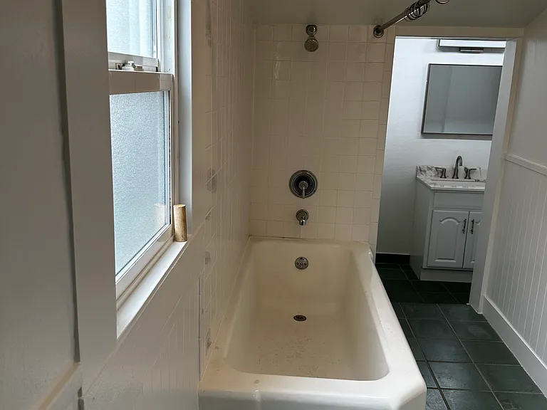2215A Clement St #2215A — Photo 9
