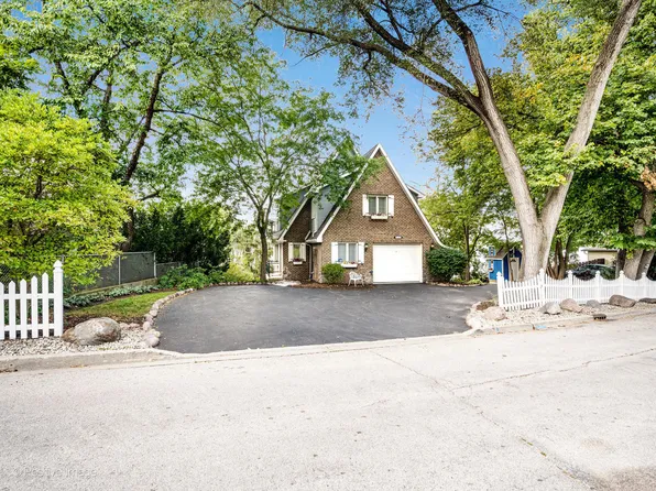 (undisclosed Address), Fox Lake, IL 60020