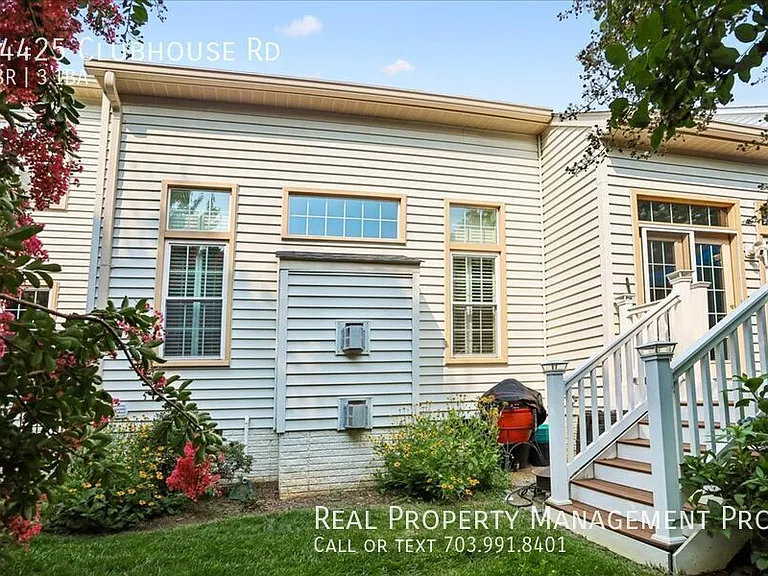 14425 Clubhouse Rd — Photo 2