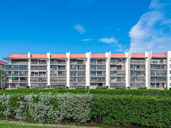 7020 Half Moon Circle #210, Hypoluxo, FL 33462